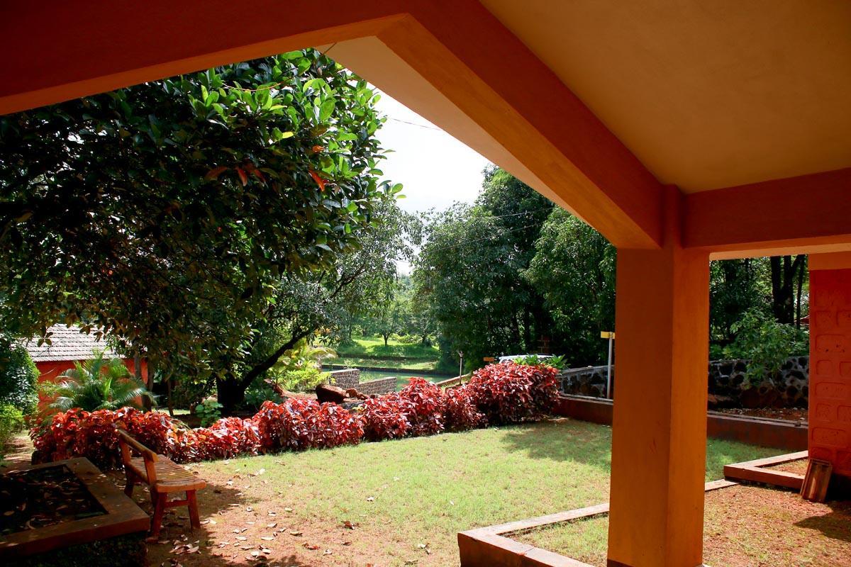 Cherilyn Monta Resort - Ratnagiri Vatul Exterior foto