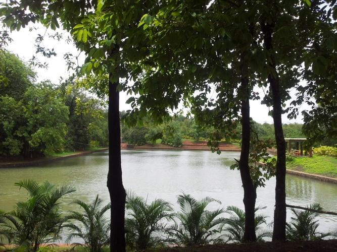 Cherilyn Monta Resort - Ratnagiri Vatul Exterior foto