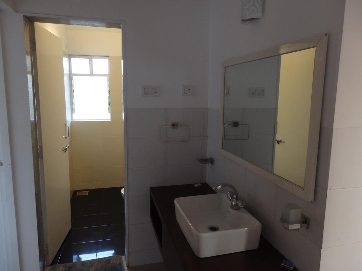 Cherilyn Monta Resort - Ratnagiri Vatul Exterior foto